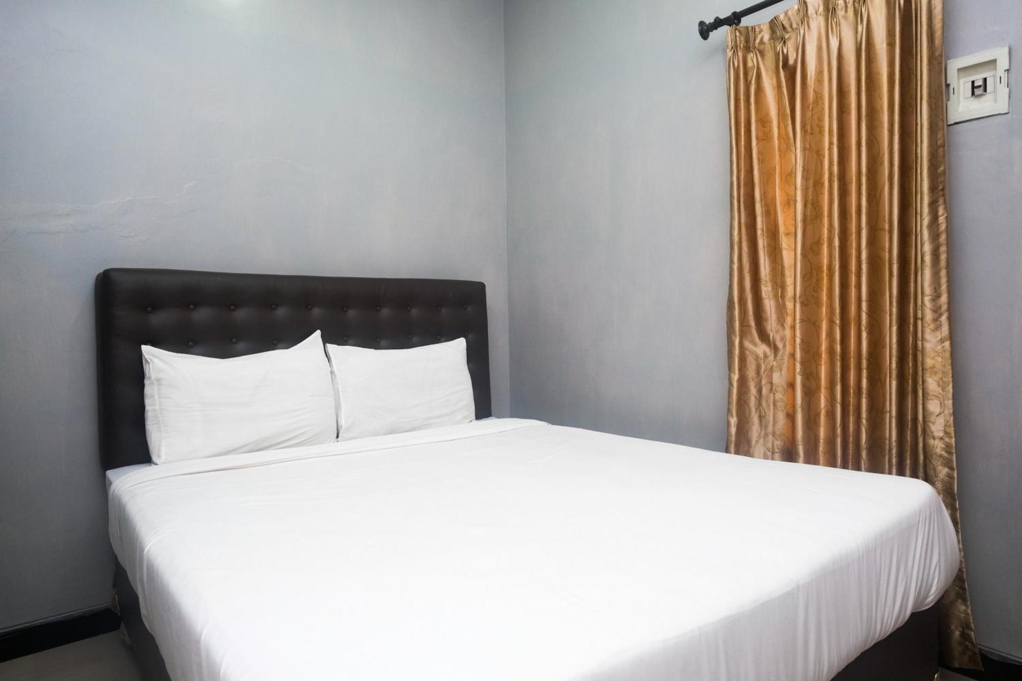 Al Abror Homestay Mandala Krida Mitra Reddoorz Yogyakarta Esterno foto